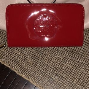 Tory Burch red patent leather wallet brand new.